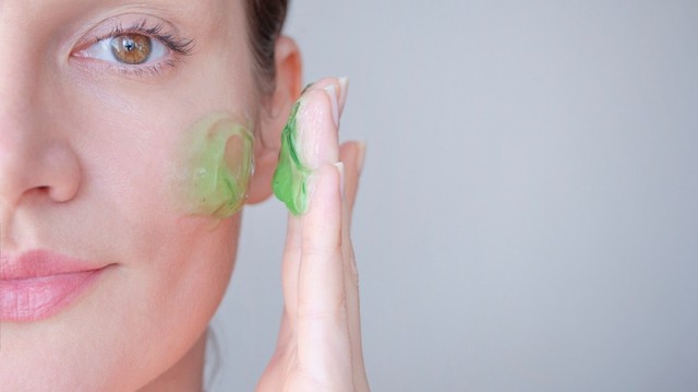 bai-viet/thuong-xuyen-boi-gel-nha-dam-hang-ngay-co-tot-khong.html