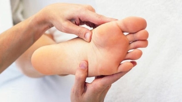 bai-viet/cac-benh-ve-long-ban-chan.html