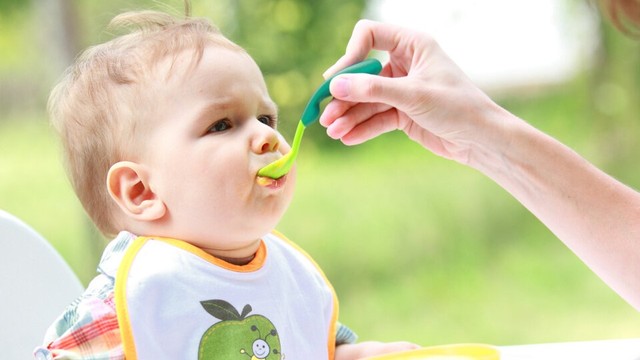 bai-viet/cac-loai-bot-an-dam-cho-be-ma-phu-huynh-co-the-tham-khao.html