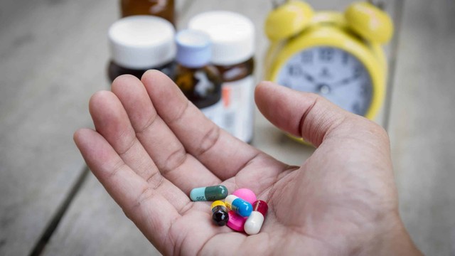 bai-viet/top-cac-loai-thuoc-tay-tri-ho-co-dom-hieu-qua-va-luu-y-khi-su-dung-thuoc.html