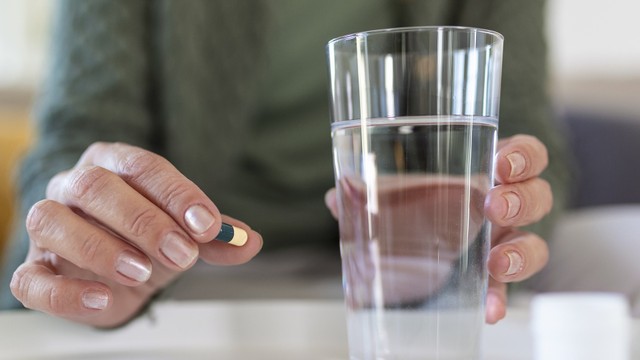 bai-viet/cac-phuong-phap-chua-benh-khong-dung-thuoc-ma-ban-co-the-thuc-hien-ngay-tai-nha.html