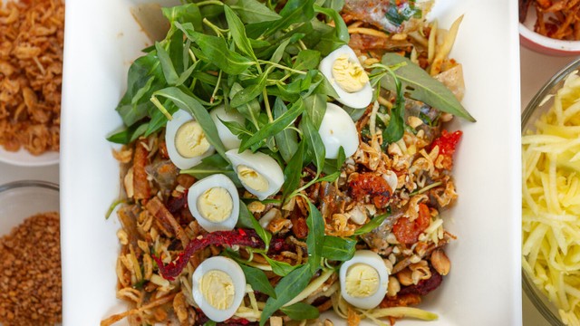 bai-viet/cach-bao-quan-banh-trang-tron-qua-dem-ma-van-thom-ngon-70100.html