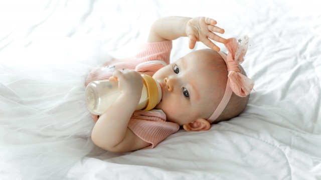 bai-viet/cach-cai-sua-cho-be-18-thang-don-gian-ma-hieu-qua.html