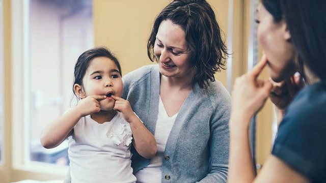 bai-viet/cach-dieu-tri-noi-lap-o-tre-em-hieu-qua-nhat-55041.html