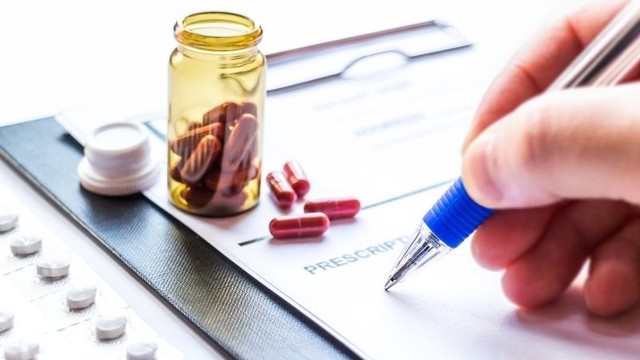 bai-viet/cach-dieu-tri-sot-thuong-han-o-nguoi-lon.html