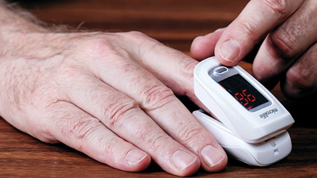 bai-viet/cach-do-nong-do-oxy-trong-mau-chuan-nhat-va-nhung-luu-y-can-nho-60180.html