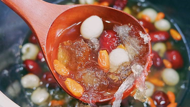 bai-viet/cach-nau-che-duong-nhan-thom-ngon-khoe-dep-ban-nen-thu-ngay-71385.html