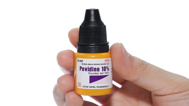 bai-viet/cach-rua-vet-thuong-bang-povidine-huong-dan-su-dung-an-toan-va-hieu-qua.html