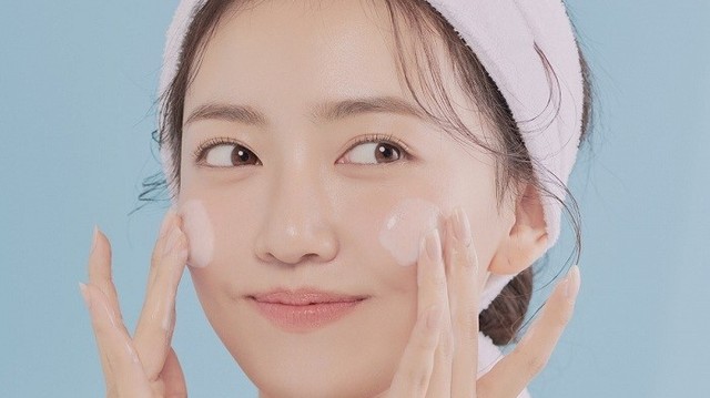 bai-viet/cach-skin-care-cho-da-hon-hop-thien-kho-70531.html