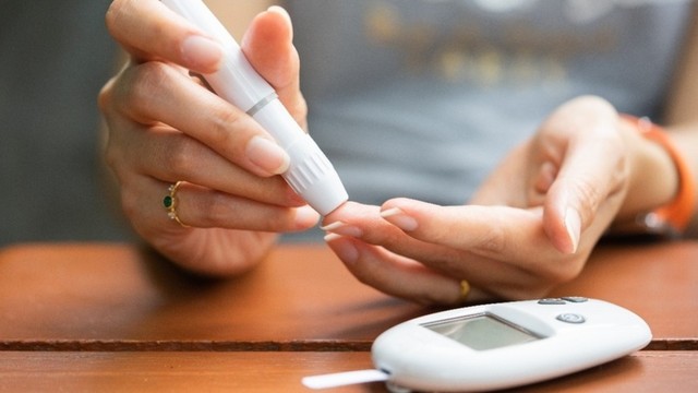 bai-viet/cach-thu-tieu-duong-thai-ky-tai-nha-chi-tiet-don-gian-va-chinh-xac.html