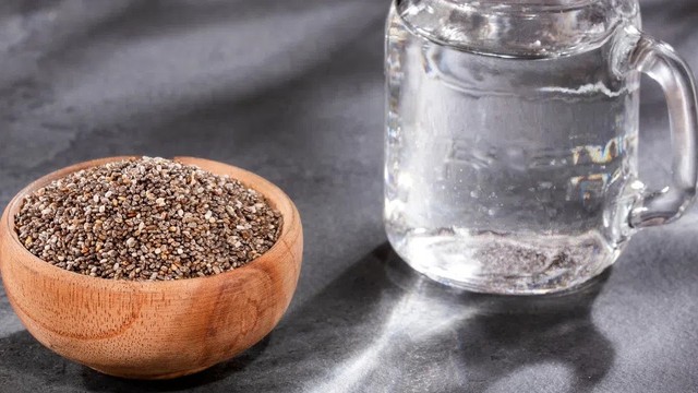 bai-viet/cach-uong-hat-chia-giam-mo-bung-hieu-qua-va-mot-so-thong-tin-can-luu-y.html