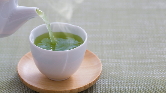 bai-viet/cach-uong-tra-xanh-co-loi-cho-suc-khoe-va-sac-dep.html