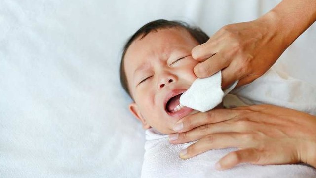 bai-viet/top-8-thuoc-boi-nhiet-mieng-cho-be-duoi-1-tuoi-an-toan-hieu-qua.html