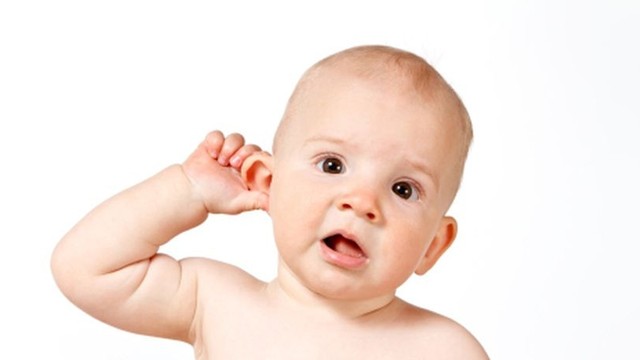 bai-viet/cham-vanh-tai-o-tre-so-sinh-co-nguy-hiem-khong-va-dieu-tri-nhu-the-nao-55680.html