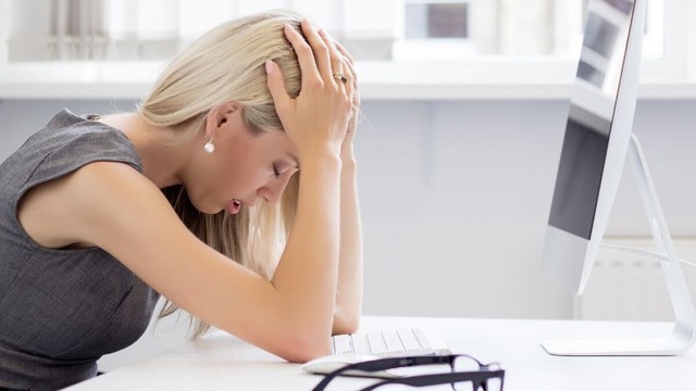 bai-viet/chan-qua-thi-lam-gi-cam-thay-chan-nan-co-nguy-hiem-khong.html