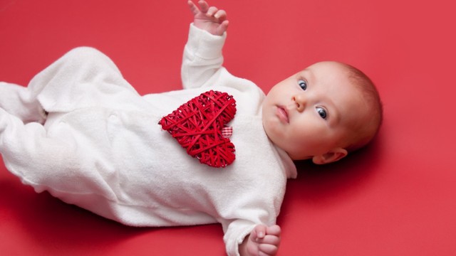 bai-viet/che-do-dinh-duong-cho-tre-bi-tim-bam-sinh-cham-tang-can-theo-do-tuoi.html