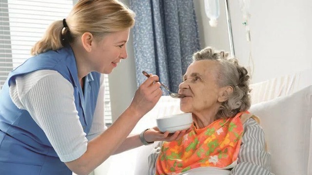 bai-viet/che-do-dinh-duong-sau-phau-thuat-ung-thu-da-day-54995.html