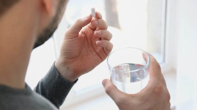 bai-viet/tatanol-va-panadol-khac-nhau-nhu-the-nao-chi-dinh-cua-tatanol-va-panadol-la-gi-69945.html