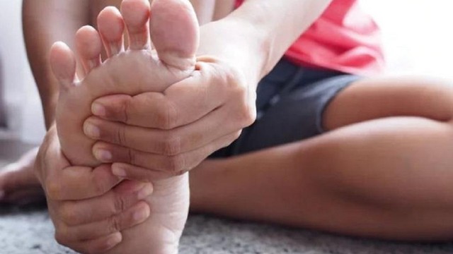 bai-viet/chuot-rut-ban-chan-nguyen-nhan-va-cach-phong-tranh-54353.html