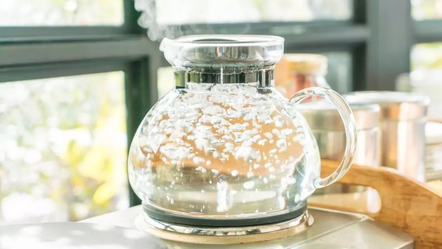 bai-viet/thac-mac-nuoc-lavie-co-dun-soi-duoc-khong.html