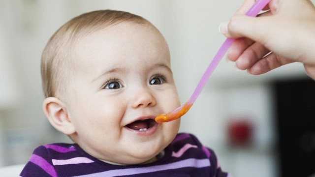 bai-viet/co-nen-cho-be-an-muoi-iot-khong-lieu-luong-an-nhu-the-nao-la-hop-ly-64271.html