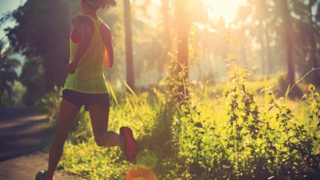 bai-viet/co-nen-tap-the-duc-khi-bung-doi-loi-ich-va-tac-hai.html