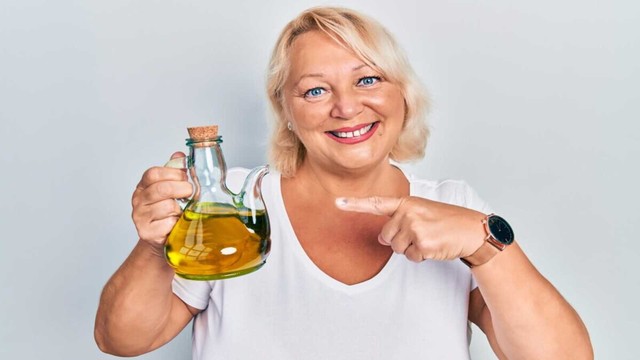 bai-viet/co-nen-uong-dau-o-liu-truoc-khi-di-ngu-khong-can-luu-y-gi.html