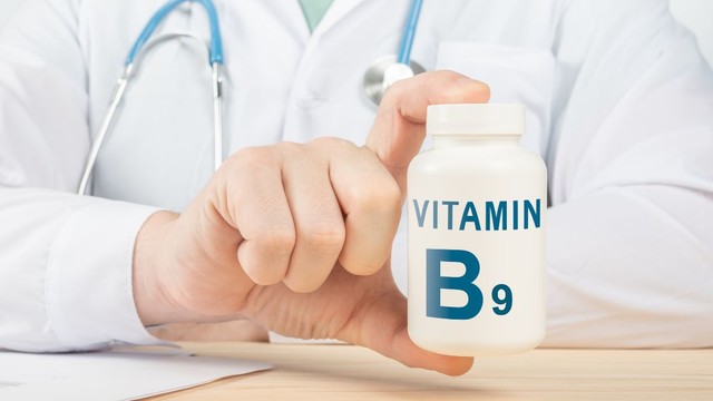bai-viet/co-nen-uong-vitamin-b9-moi-ngay-khi-nao-can-bo-sung-vitamin-b9.html
