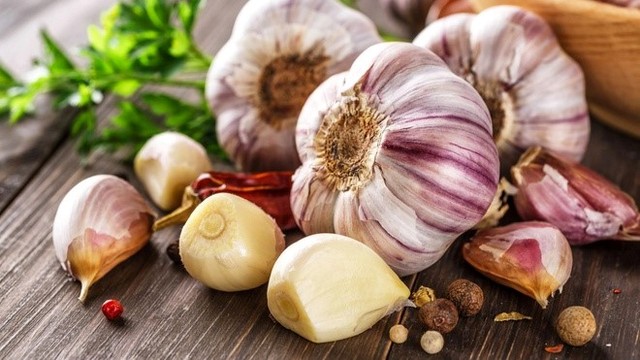 bai-viet/cong-dung-cua-toi-la-gi-thuc-hu-viec-chua-viem-phe-quan-bang-toi.html