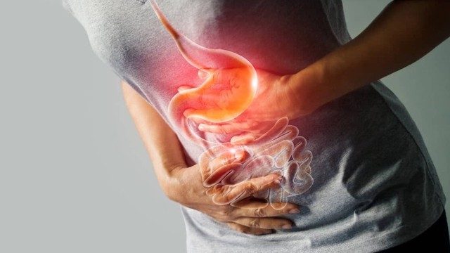 bai-viet/dau-bung-quan-tung-con-kem-tieu-chay-buon-non-co-nguy-hiem-khong-1.html