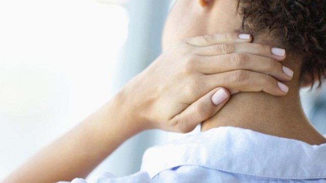 bai-viet/dau-co-ben-trai-co-nguy-hiem-khong-va-nhung-cach-khac-phuc.html