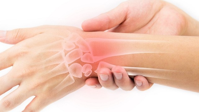 bai-viet/dau-co-tay-ben-tru-nguyen-nhan-chan-doan-va-phuong-phap-dieu-tri-nguoi-benh-nen-biet.html