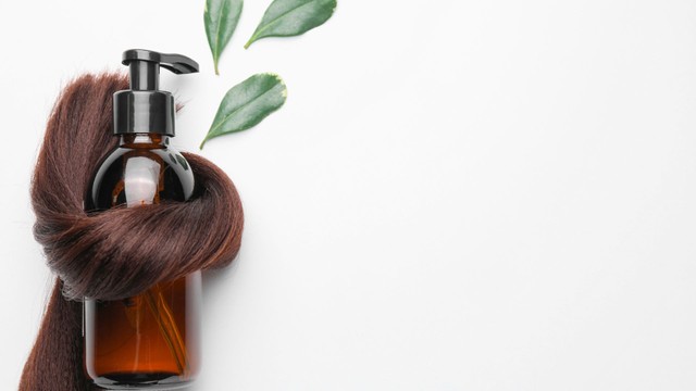 bai-viet/dau-goi-nhuom-toc-co-tot-khong-loi-ich-hay-rui-ro.html