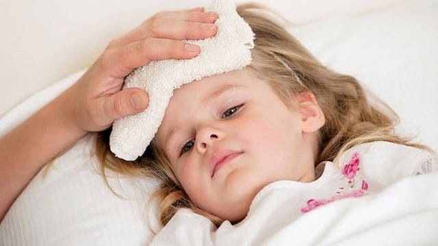 bai-viet/top-5-cac-loai-thuoc-ha-sot-cho-tre-va-cach-su-dung-thuoc-ha-sot-an-toan-70492.html