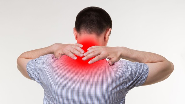 bai-viet/nguyen-nhan-chan-doan-va-cach-dieu-tri-khi-bi-dau-lung-tren.html