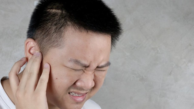 bai-viet/dau-sau-tai-nguyen-nhan-do-dau-tinh-trang-nay-co-nguy-hiem-khong.html