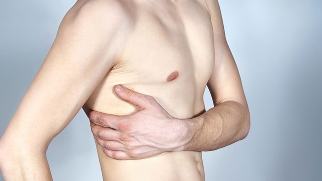 bai-viet/dau-suon-phai-duoi-nach-co-nguy-hiem-khong.html