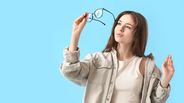 bai-viet/deo-kinh-cao-hon-do-can-co-sao-khong.html