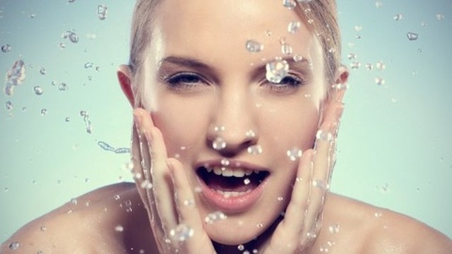 bai-viet/di-ung-voi-nuoc-bieu-hien-va-cach-phong-ngua-hieu-qua-60747.html