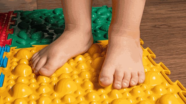 bai-viet/tham-khao-cac-dia-chi-kham-ban-chan-bet-o-ha-noi.html