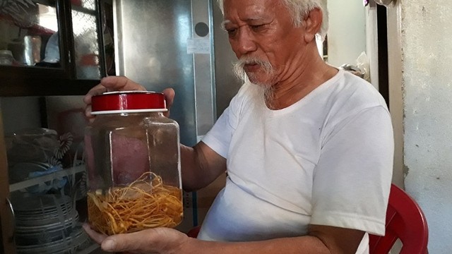 bai-viet/dung-cac-loai-re-cay-ngam-ruou-loi-hay-hai.html