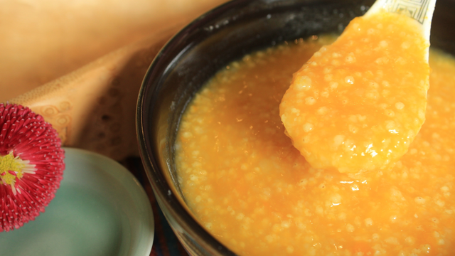 bai-viet/dung-ep-an-neu-chua-hieu-be-7-thang-an-bao-nhieu-ml-chao-la-du.html