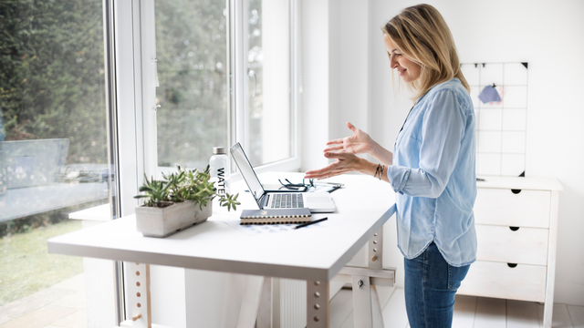 bai-viet/dung-lau-khi-lam-viec-co-lien-quan-den-huyet-ap-cao.html