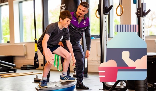 bai-viet/duoi-18-tuoi-co-nen-uong-mass-kinh-nghiem-mua-sua-cho-nguoi-tren-18-tuoi-57600.html