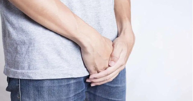 bai-viet/duong-vat-noi-mun-trang-khong-gay-ngua-la-benh-gi-co-nguy-hiem-khong.html