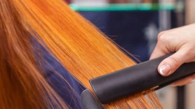 bai-viet/ep-toc-co-het-chay-khong-4-cach-tri-chay-tai-nha.html