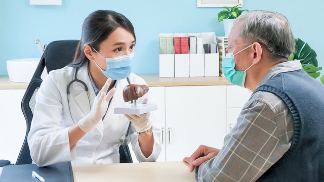 bai-viet/gan-nhiem-mo-o-nguoi-gia-nguyen-nhan-trieu-chung-va-cach-dieu-tri.html