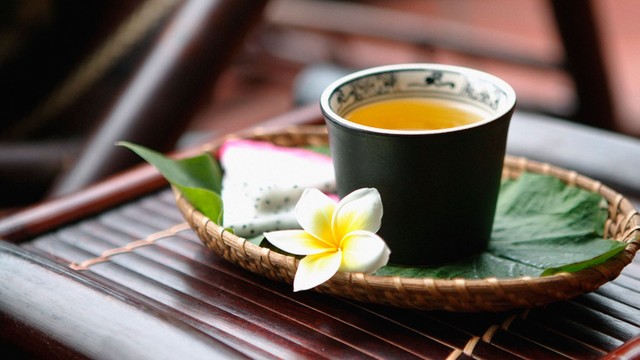 bai-viet/dau-da-day-uong-tra-duoc-khong-goi-y-5-loai-tra-tot-cho-da-day.html