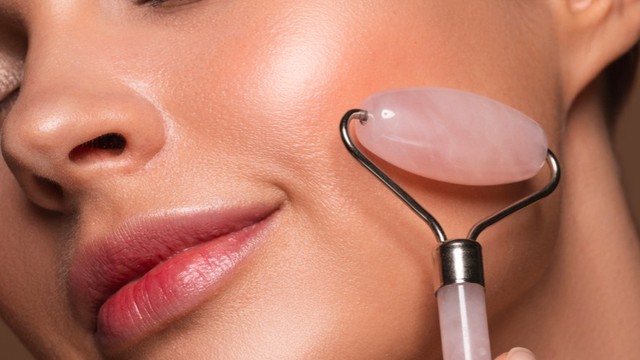 bai-viet/giai-dap-thac-mac-cay-massage-mat-co-hieu-qua-khong-56815.html