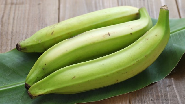 bai-viet/giai-dap-thac-mac-chuoi-xanh-luoc-co-tac-dung-gi.html